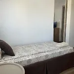 Paunovi Affittacamere 2*