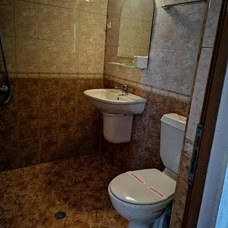 بيت ضيافة Paunovi 2*