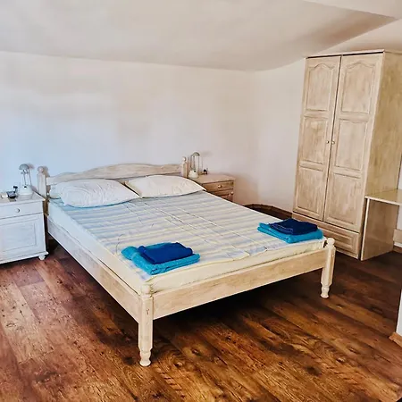 Paunovi 2* פרימורסקו