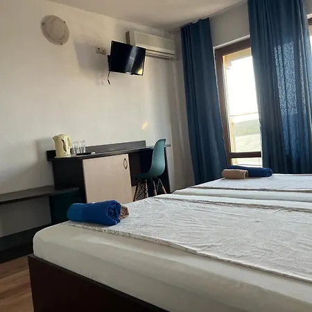 паунови Приморско