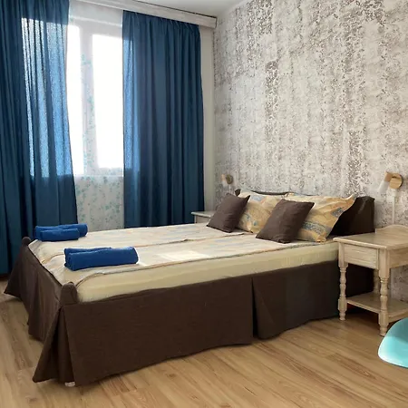 паунови Къща за гости Приморско