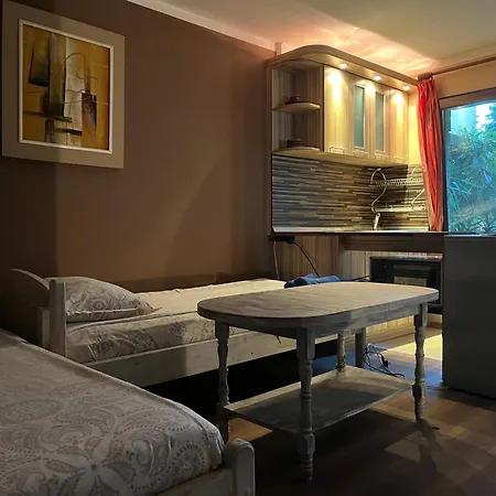 Paunovi 2* بريمورسكو