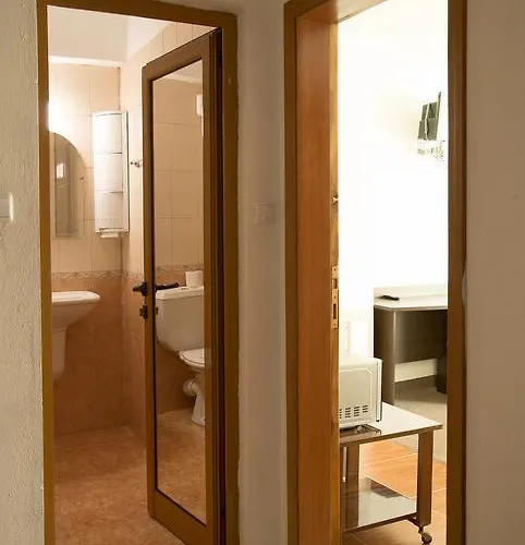 Paunovi 2* פרימורסקו