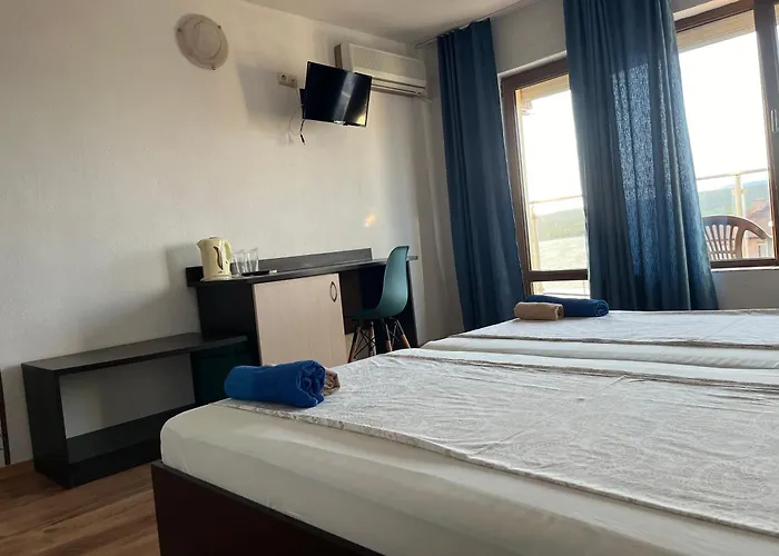 Paunovi פרימורסקו