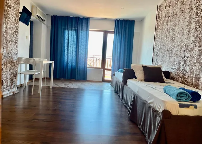 Paunovi Gæstehus 2*